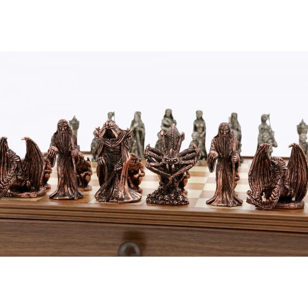 Dal Rossi Chess Set on a 20" chess box Evil Ring Metal Chessmen