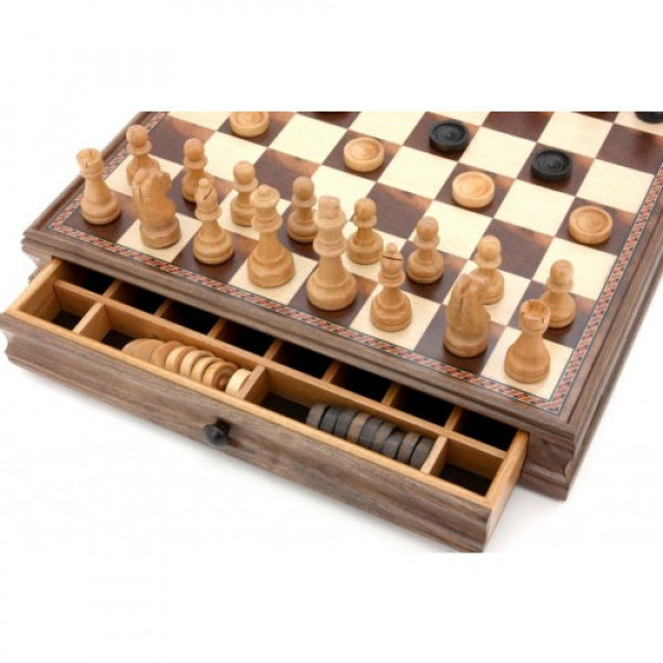 Dal Rossi Chess / checkers, walnut box, with drawers and chess piece compartments, 15